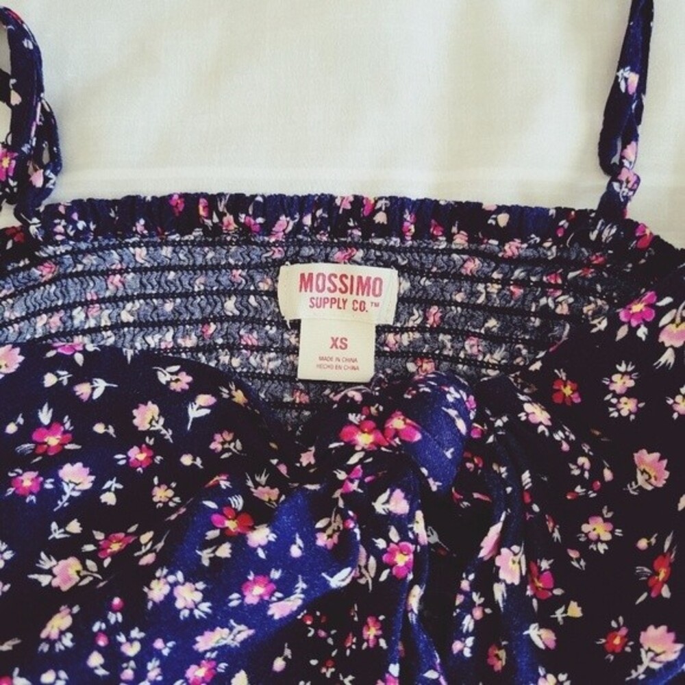 XS Mossimo Multicolor Flower Summer Dress with Cutout and Tie - Picture 5 of 5